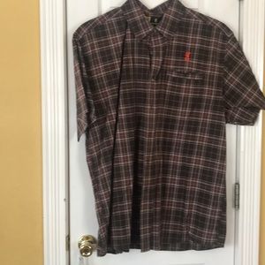 Men’s button down, shirt sleeve shirt
